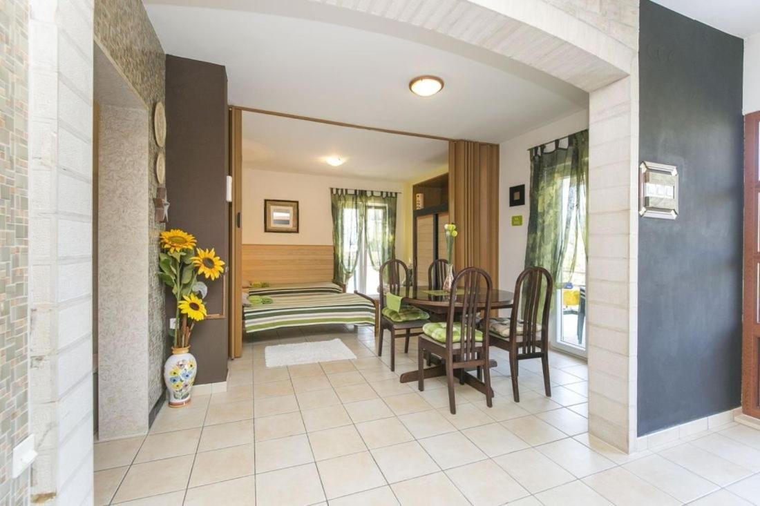 Apartments With Wifi Rabac, Labin - 17261 Eksteriør billede