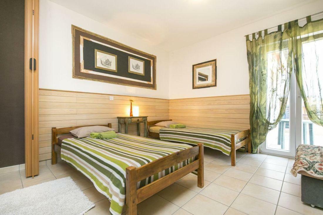 Apartments With Wifi Rabac, Labin - 17261 Eksteriør billede
